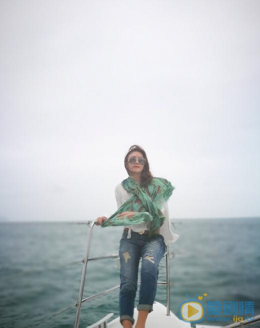 杨淇旅游照 杨淇高清写真_杨淇高清剧照