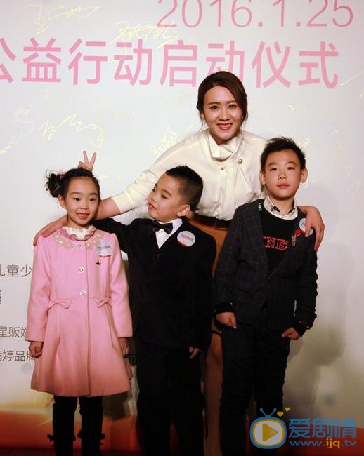 杨淇活动照 杨淇高清写真_杨淇高清剧照
