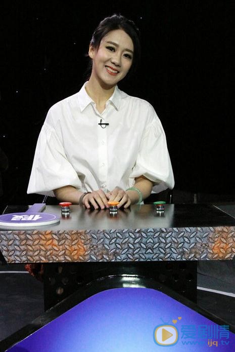 杨淇活动照 杨淇高清写真_杨淇高清剧照