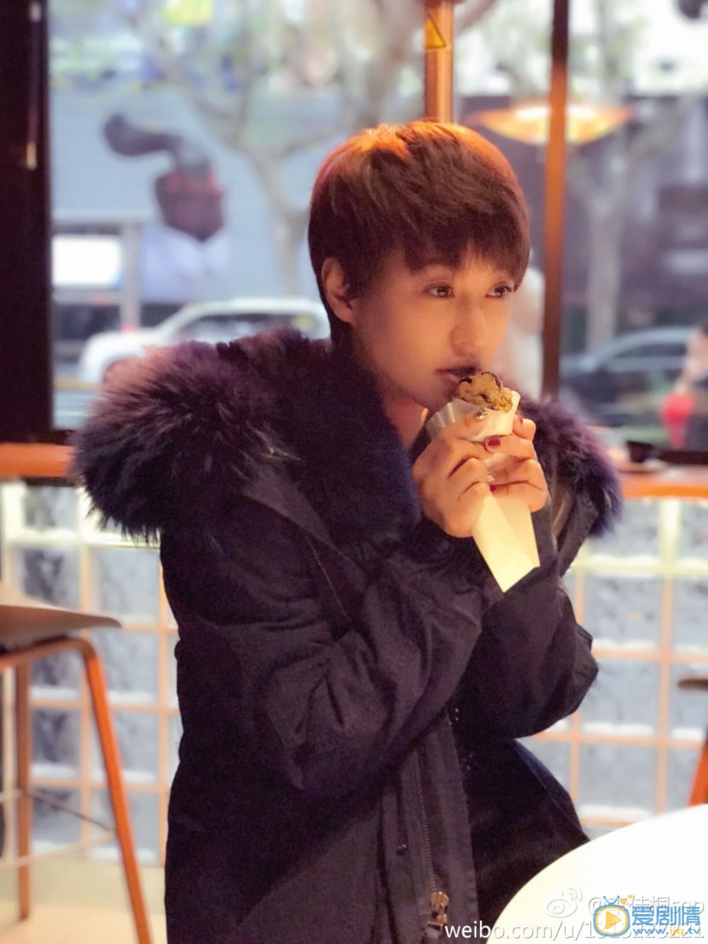 李佳桐生活照 李佳桐高清写真_李佳桐高清剧照