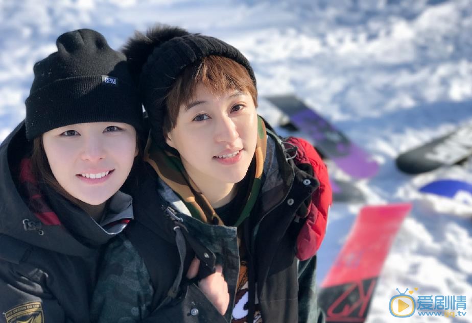 李佳桐生活照 李佳桐高清写真_李佳桐高清剧照