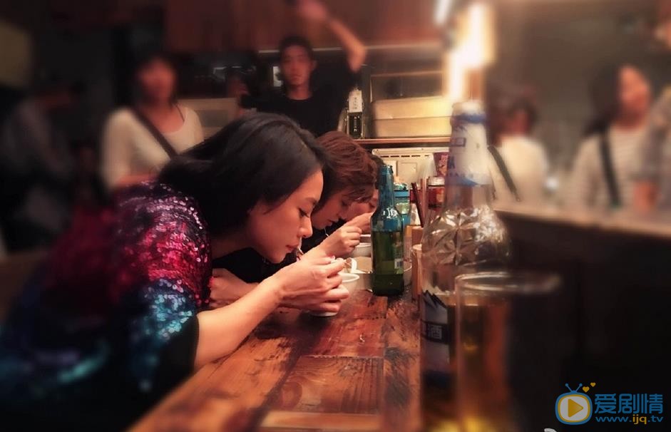 李佳桐《深夜食堂》剧照 李佳桐高清写真_李佳桐高清剧照