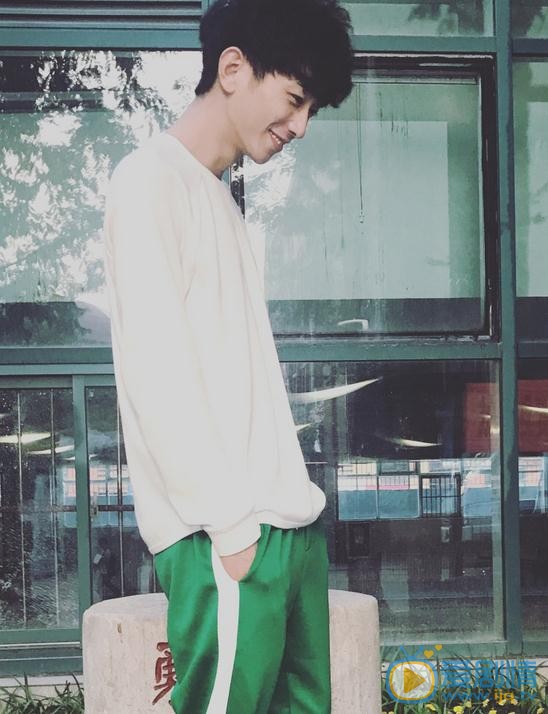 王旭东生活照 王旭东高清写真_王旭东高清剧照