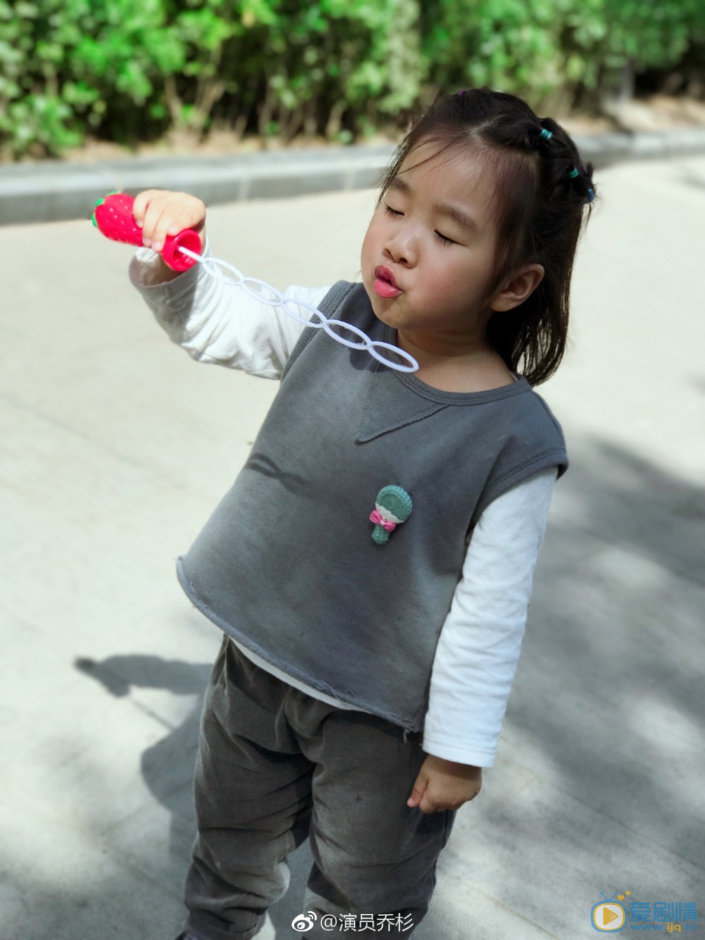 乔杉女儿照片 乔杉高清写真_乔杉高清剧照