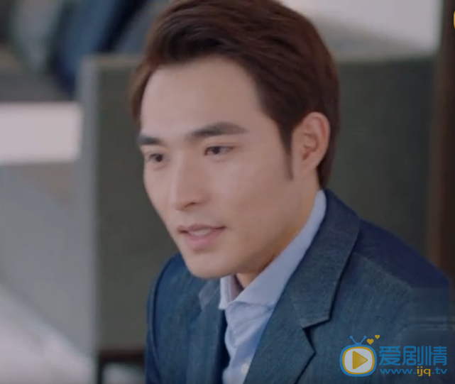 一粒红尘顾毅然剧照 