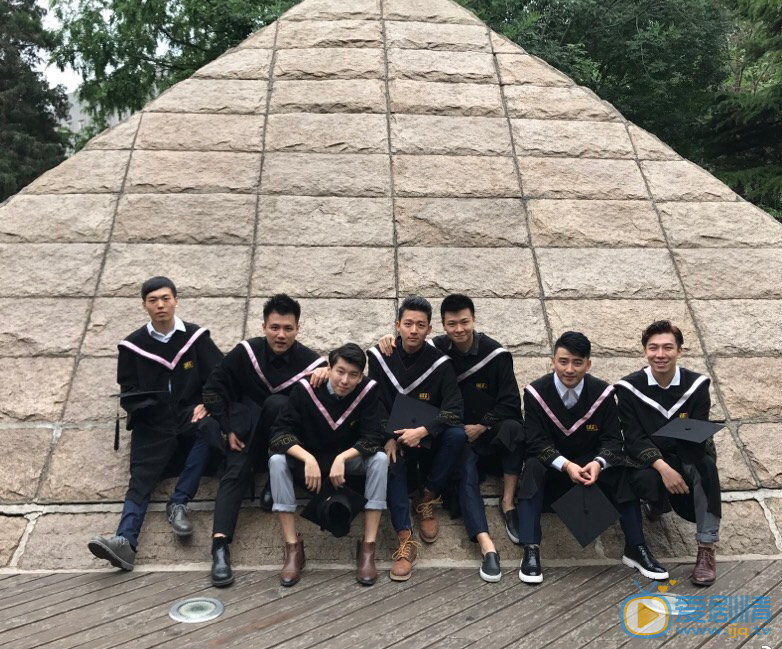 李昕哲毕业照 李昕哲高清写真_李昕哲高清剧照