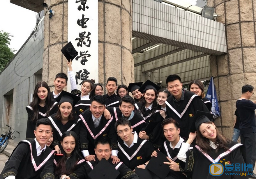 李昕哲毕业照 李昕哲高清写真_李昕哲高清剧照