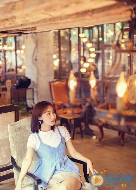 李菲儿休闲街拍 李菲儿高清写真_李菲儿高清剧照