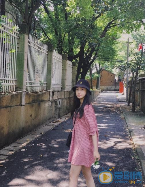 姜梓新生活照 姜梓新高清写真_姜梓新高清剧照