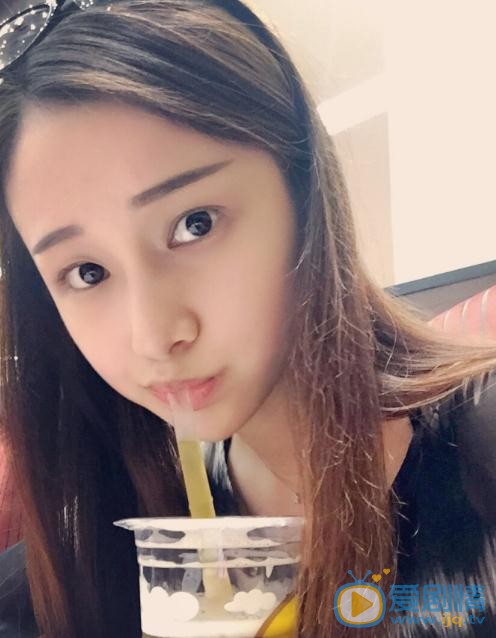姜梓新生活照 姜梓新高清写真_姜梓新高清剧照