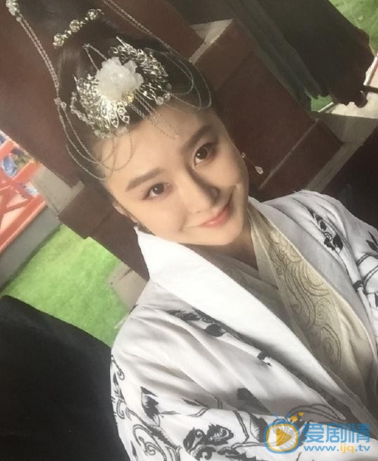李萌萌片场照 李萌萌高清写真_李萌萌高清剧照