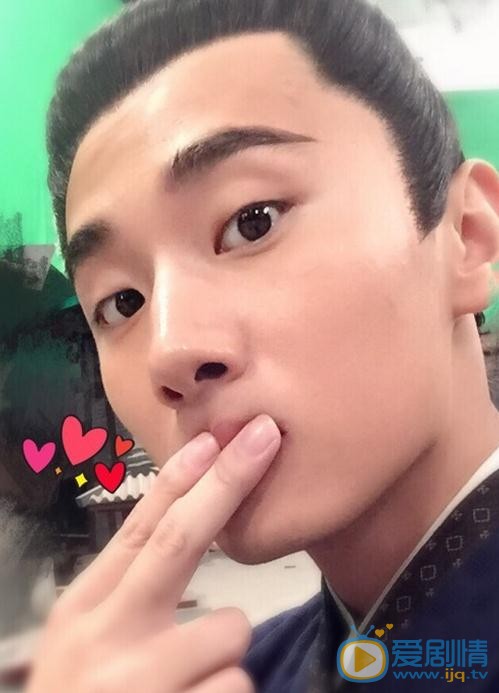 杨韬歌片场照 杨韬歌高清写真_杨韬歌高清剧照