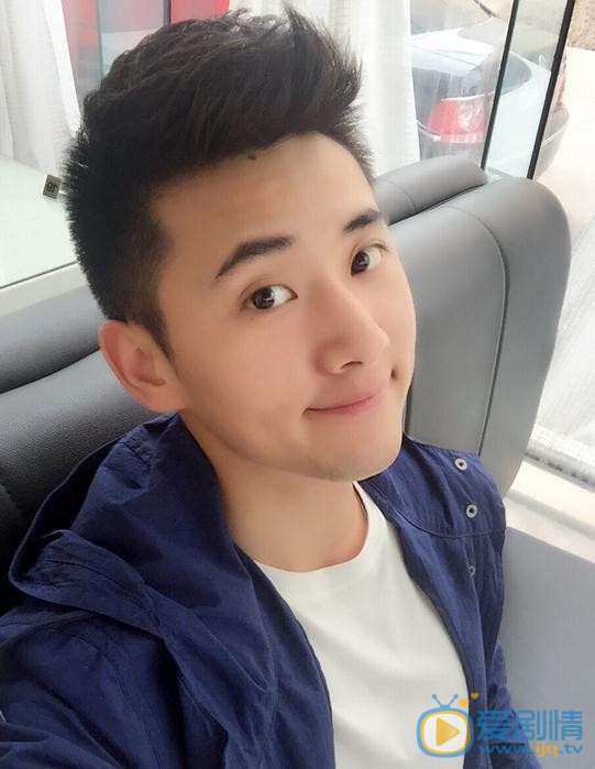 杨韬歌生活照