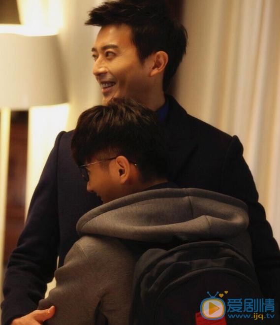 杨韬歌《重生之名流巨星》剧照 杨韬歌高清写真_杨韬歌高清剧照