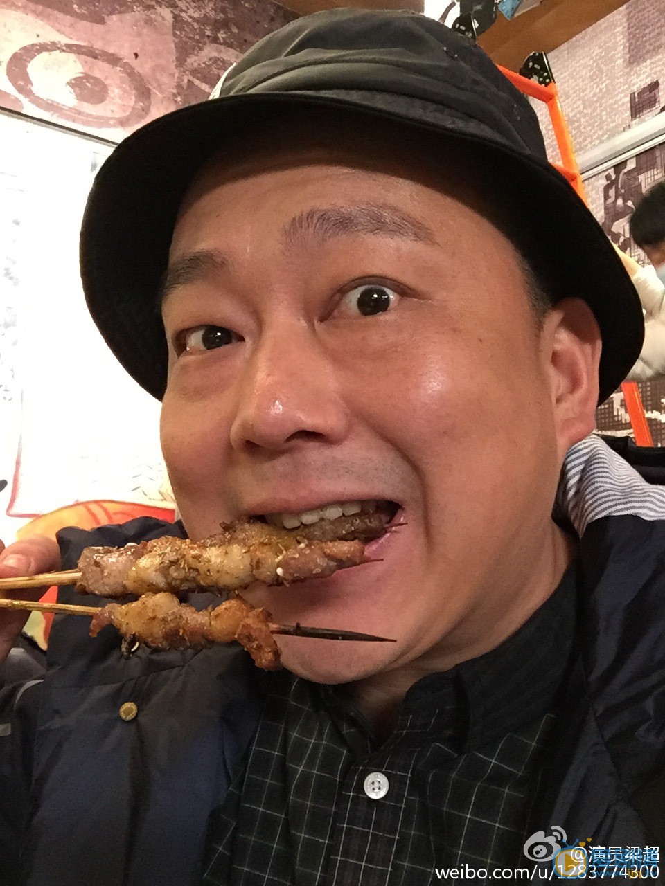 梁超生活照