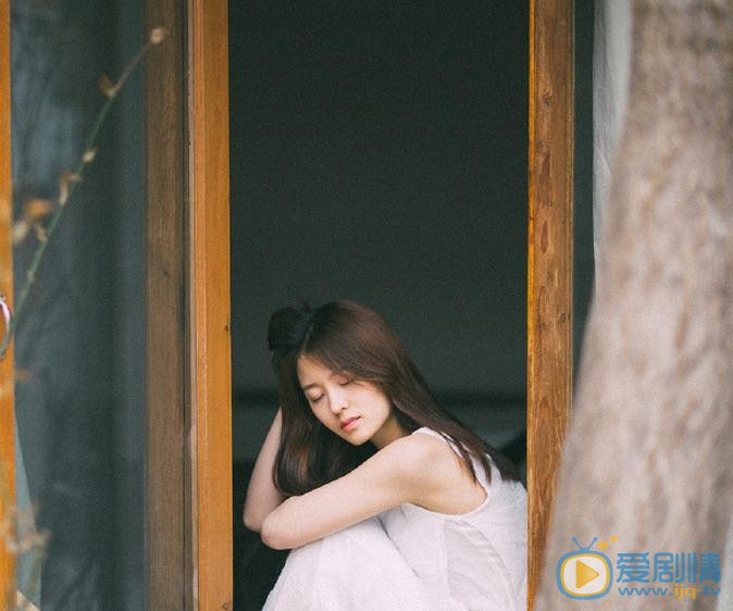王佳宇慵懒写真 王佳宇高清写真_王佳宇高清剧照