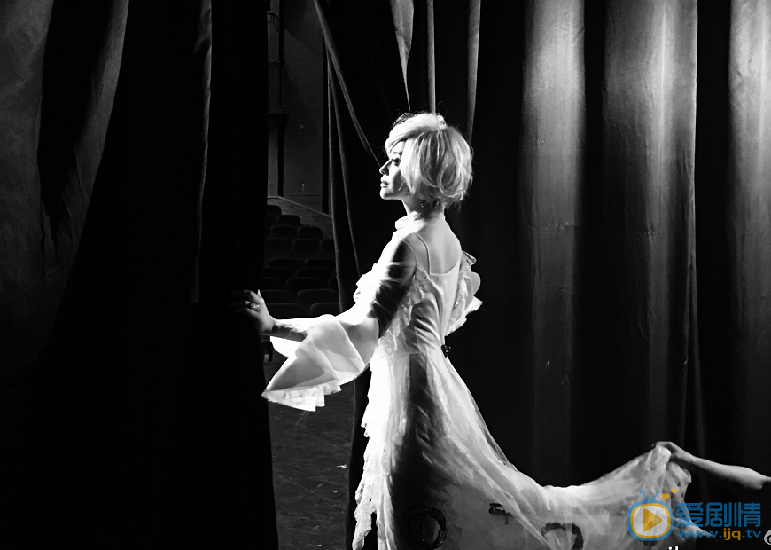 梅婷黑白写真 梅婷高清写真_梅婷高清剧照