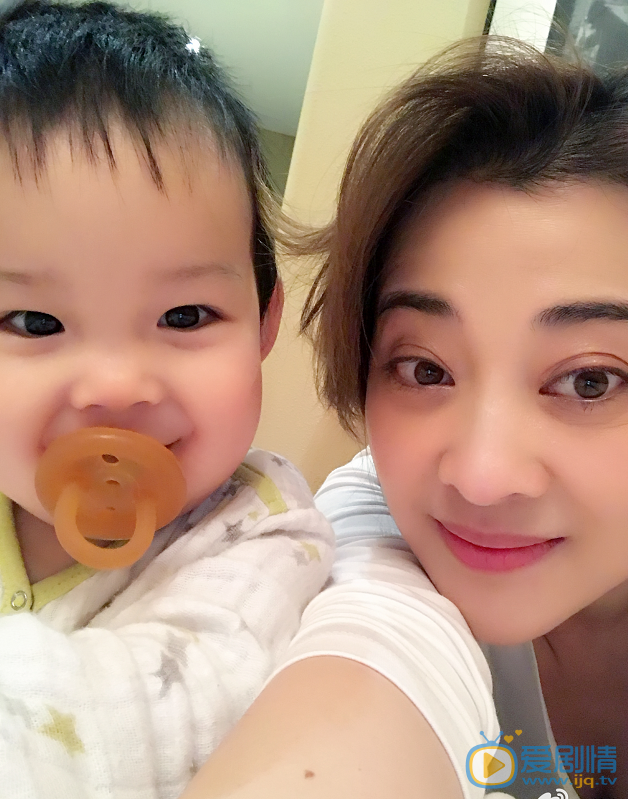 梅婷生活照 梅婷高清写真_梅婷高清剧照
