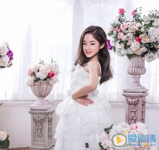 黄杨钿甜甜美写真 黄杨钿甜高清写真_黄杨钿甜高清剧照