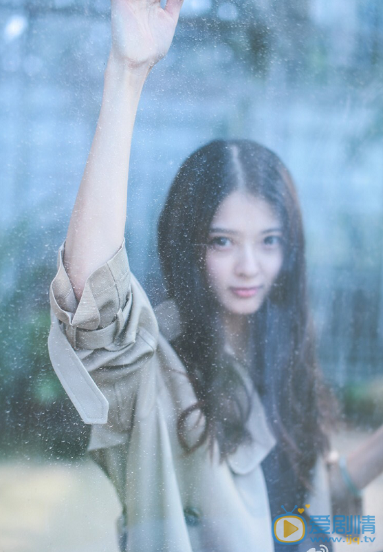 张潘靓子街拍写真 张潘靓子高清写真_张潘靓子高清剧照