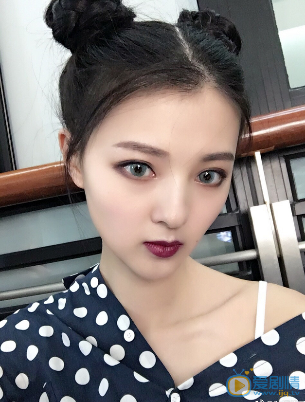 张潘靓子生活照 张潘靓子高清写真_张潘靓子高清剧照