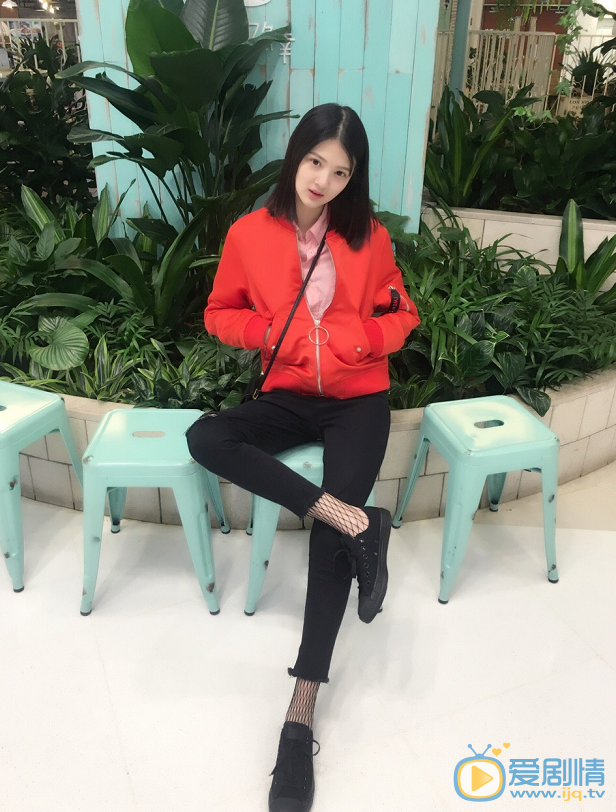 张潘靓子生活照 张潘靓子高清写真_张潘靓子高清剧照