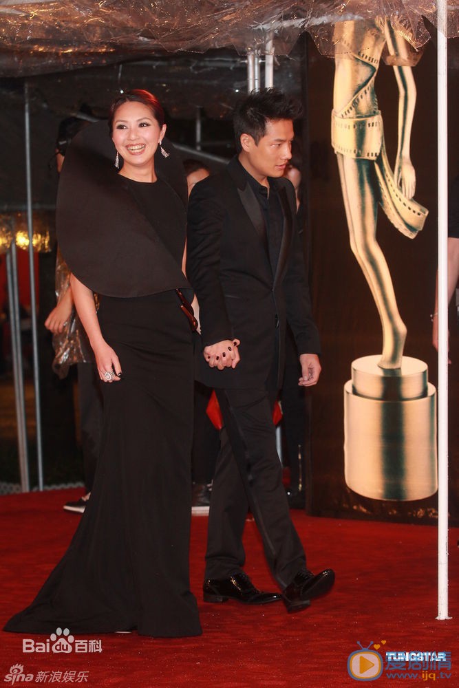 杨千嬅夫妻同框照 杨千嬅高清写真_杨千嬅高清剧照