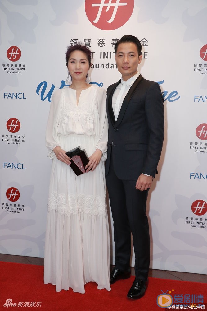 杨千嬅夫妻同框照 杨千嬅高清写真_杨千嬅高清剧照