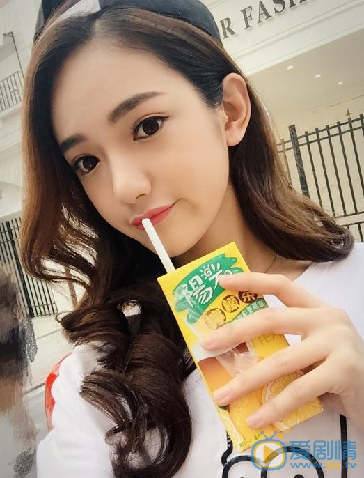方楚彤生活照 方楚彤高清写真_方楚彤高清剧照