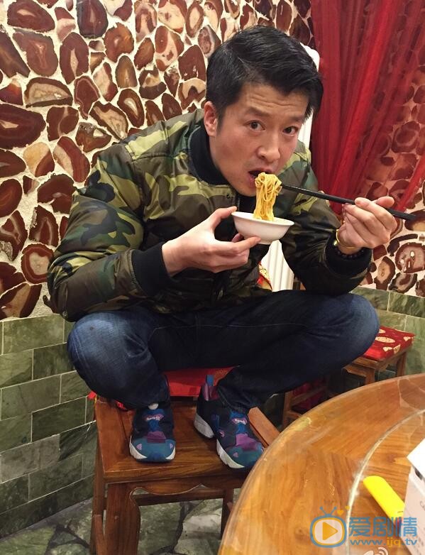张衣生活照 张衣高清写真_张衣高清剧照