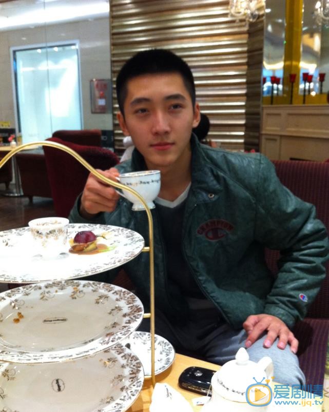 路宏生活照 路宏高清写真_路宏高清剧照