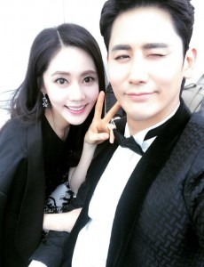 于晓光秋瓷炫参加韩综艺首次公开新婚生活  结婚证求婚细节曝光