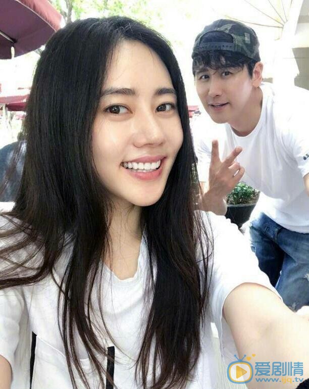 于晓光于晓光秋瓷炫合照 于晓光高清写真_于晓光高清剧照