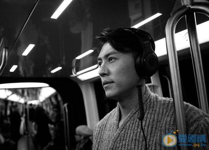 靳东黑白写真 靳东高清写真_靳东高清剧照