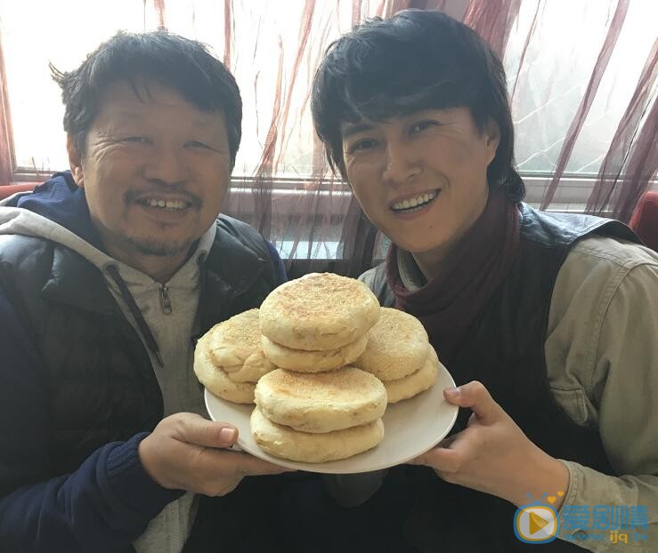 靳东《鬼吹灯之精绝古城》剧照 靳东高清写真_靳东高清剧照