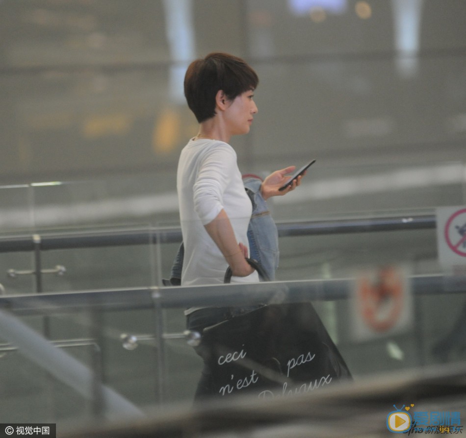 马伊琍路透街拍照 马伊琍高清写真_马伊琍高清剧照