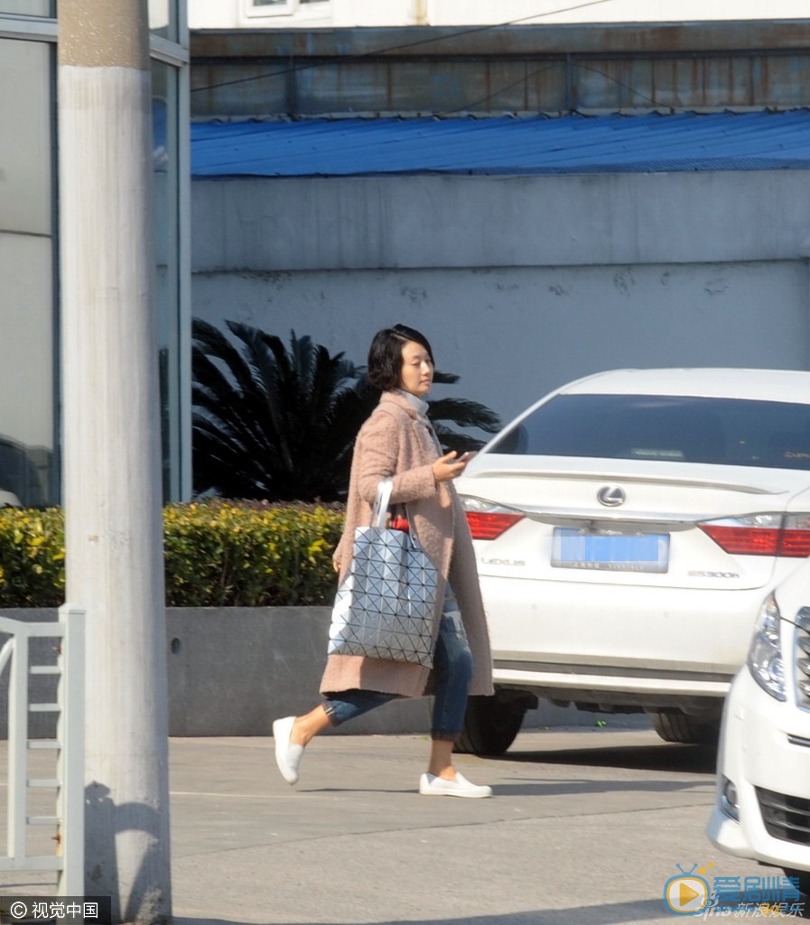 马伊琍路透街拍照 马伊琍高清写真_马伊琍高清剧照