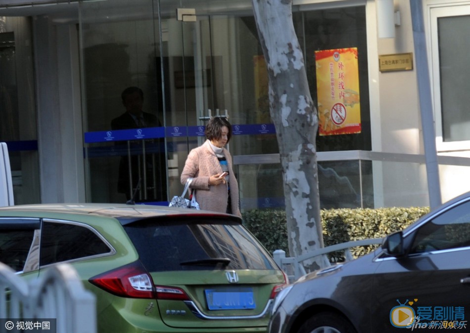 马伊琍路透街拍照 马伊琍高清写真_马伊琍高清剧照