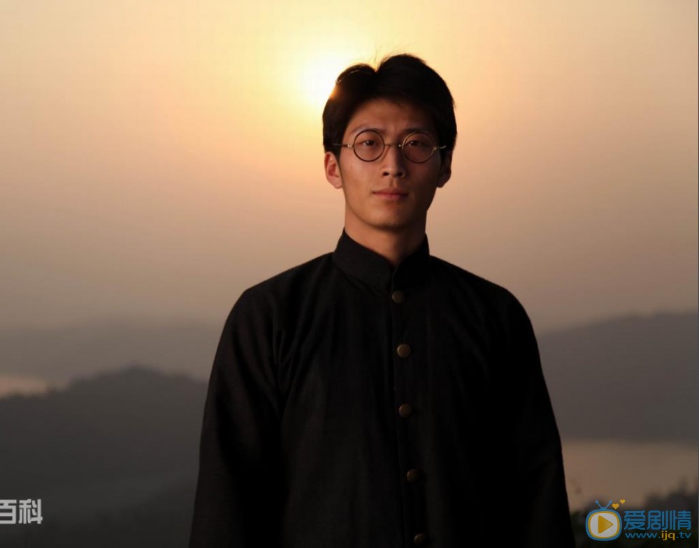 窦骁《秋之白华》剧照 窦骁高清写真_窦骁高清剧照