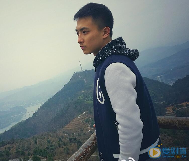 李政阳生活照 李政阳高清写真_李政阳高清剧照