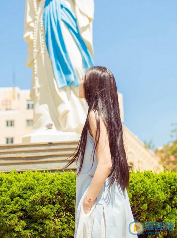 翟艺舒蓝色童话写真 翟艺舒高清写真_翟艺舒高清剧照