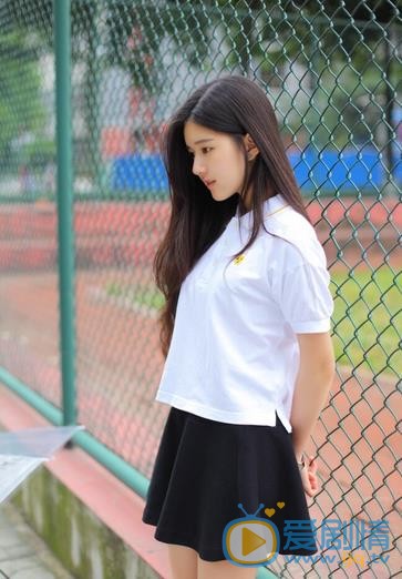 赵露思学生写真 赵露思高清写真_赵露思高清剧照