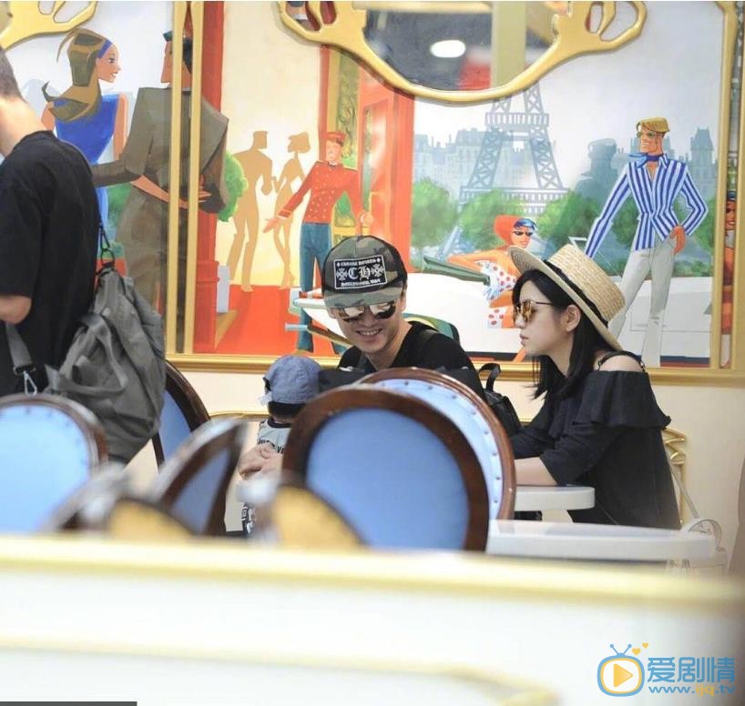 陈晓儿子小星星曝光 陈晓高清写真_陈晓高清剧照