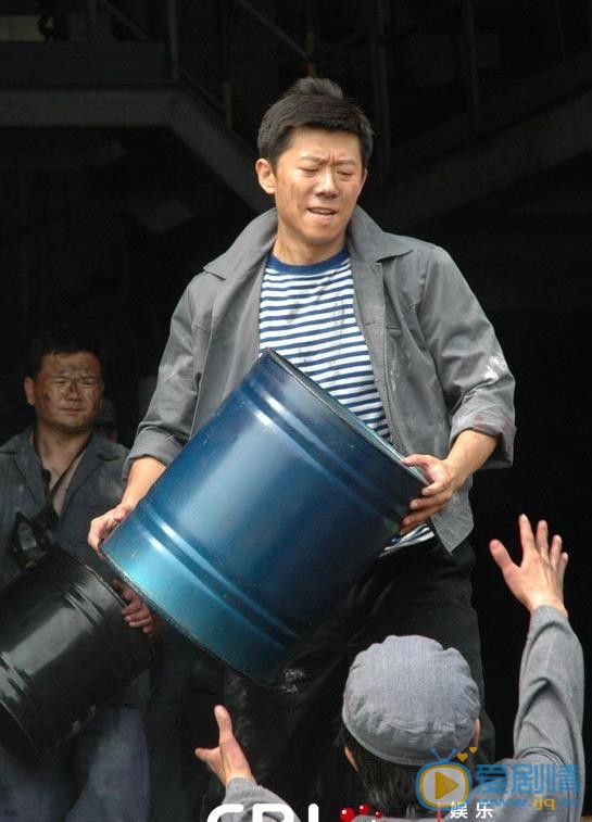 夏雨年代戏照剧照 夏雨年代戏照