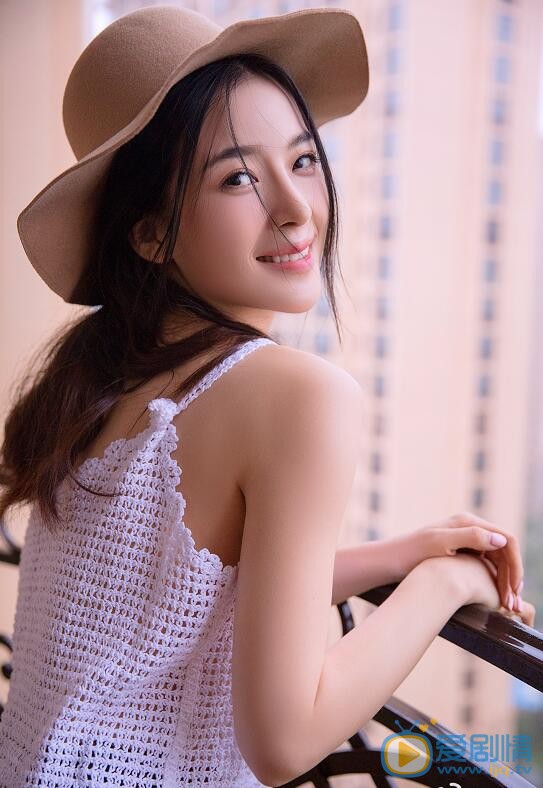  秋收起义杨开慧是谁演的？杨开慧扮演者赵韩樱子个人资料及生活写真照欣赏