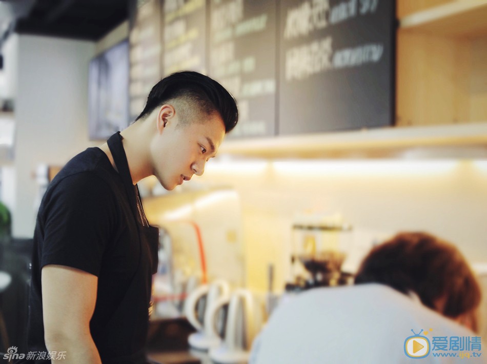 朱润《王子咖啡店》剧照 朱润高清写真_朱润高清剧照
