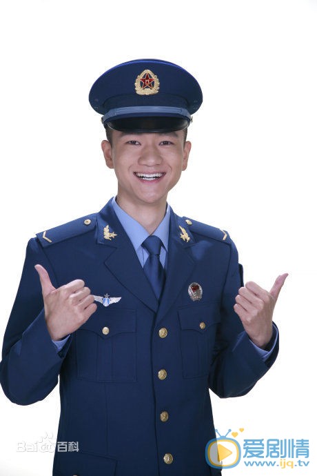顾宇峰生活照 顾宇峰军旅戏照