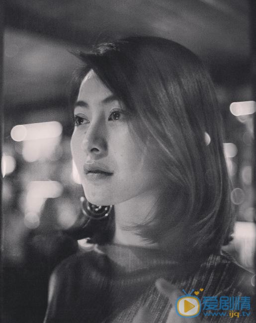 毕慧夜色街拍 毕慧高清写真_毕慧高清剧照