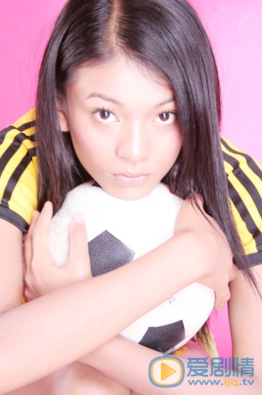 谈莉娜早期写真 谈莉娜高清写真_谈莉娜高清剧照