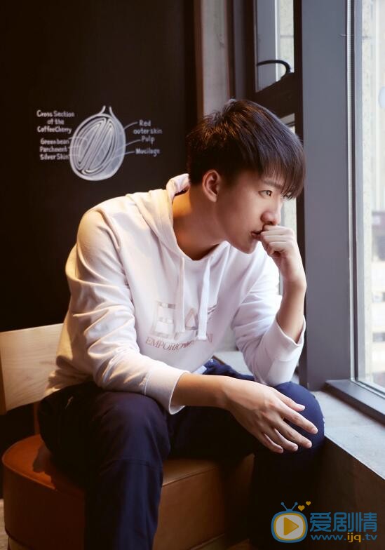 杨铭写真 杨铭高清写真_杨铭高清剧照